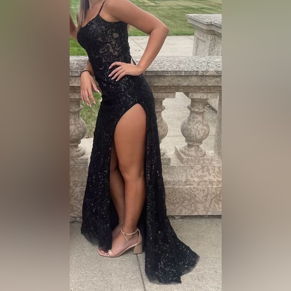 2023 Morilee Black Prom Dress - Picture 4 of 5